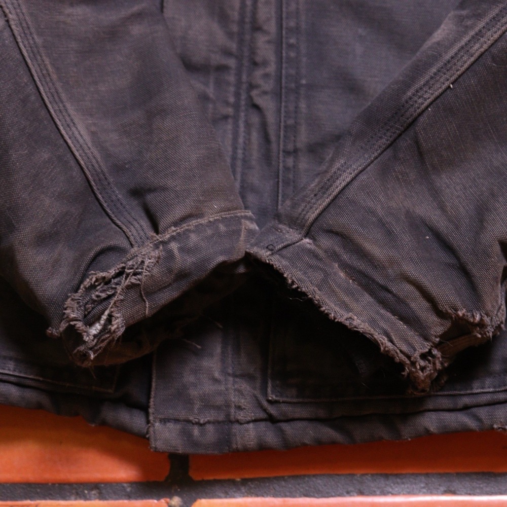 Vintage Carhartt Detroit Arctic Jacket Size Medium USA Made Faded Distressed - Picture 8 of 16